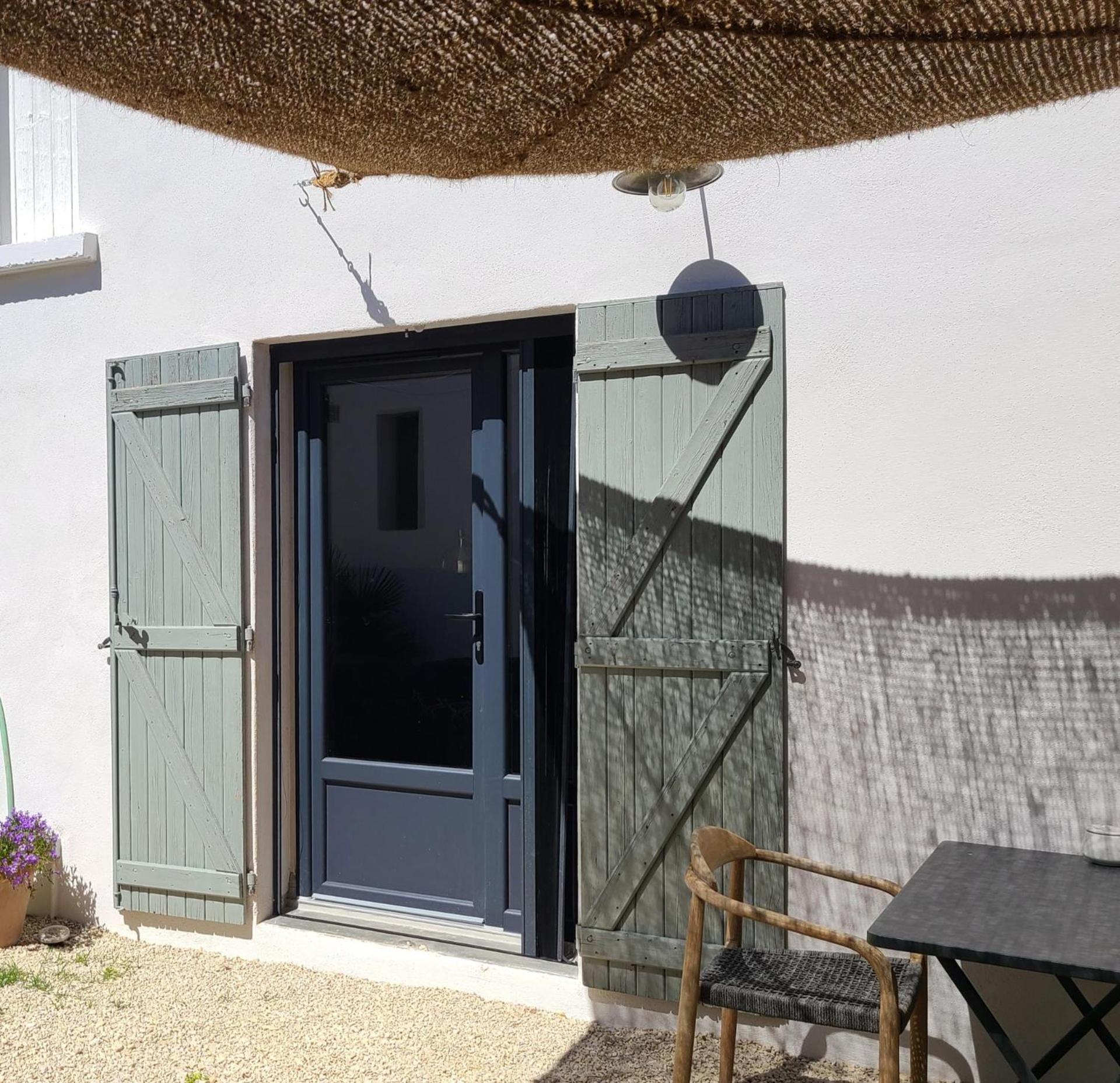 Saskia'S Loft Mazan Exterior photo